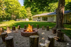 Stunning Ranch in the woods - Image 3