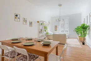 Large, bright 4 bedroom near the city center - Image 5