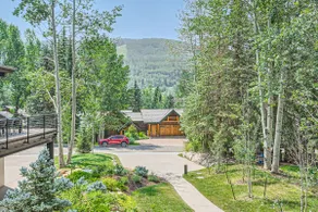 Wapo chalet | Luxe 4BR Vail Chalet Near Village Hosted By Alpine Co-Hosts Vail, CO - Image 4
