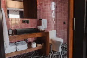 Heart Suite | Casa Frida - Image 5