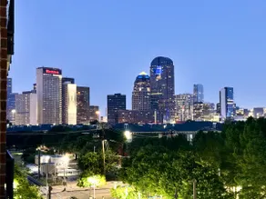 Olive Haus | 2BR 2BA| City Views+Pool+Free Parking - Image 5