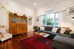 Live like a Local in Freo: Heritage Charm + Garden - Image 5