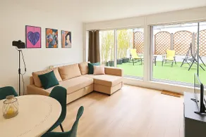 Beautiful 40 m² studio, sleeping area and terrace! - Image 2