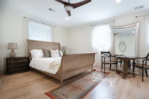 Downtown Franklin 4bed 3baths -White Goose Cottage - Image 2