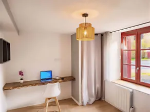 Bright haven near Vilaine, quiet & convenient - Image 4
