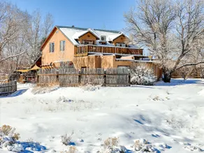 Blue Bird Farm - Rummelig stilfuld 5 soveværelser / 3 badeværelser Taos Farmhouse med AC - Image 3