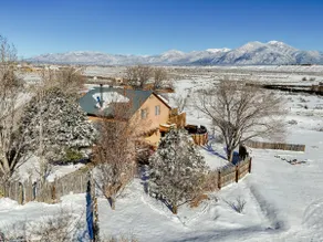Blue Bird Farm - Rummelig stilfuld 5 soveværelser / 3 badeværelser Taos Farmhouse med AC - Image 5
