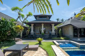 3BR Beautiful Villa Queen With Stunning Rice Field - Image 2