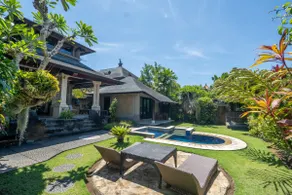 3BR Beautiful Villa Queen With Stunning Rice Field - Image 3