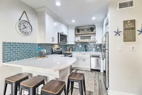Hilton Head Island Gem w/ Ocean & Pool Views! - Image 2