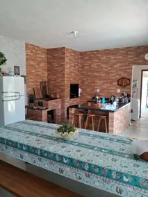 Silva family quiet - Image 4