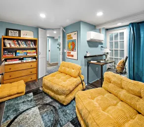 3BR/2BA Duplex w/ Patio & Game Lounge • Near PATH - Image 5