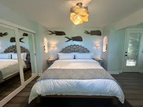 Luxury Beachfront Couples Retreat - Image 2