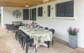 Private Home At The Beach - Image 2