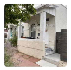 Charming Little 1890s Duplex in the Art District - Image 3