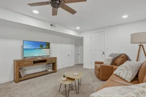 Cozy 2-Bedroom Apartment Suite - Image 5
