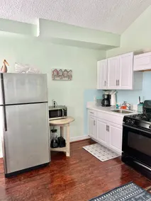 Coastal Charm, Centrally Located! - Image 4