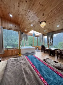Himalayan StoneHeart, Jacuzzi Cottage | Jibhi Main - Image 4