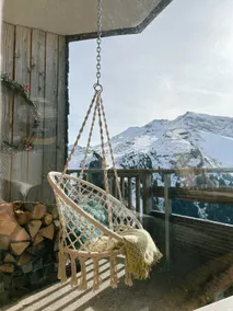 Avoriaz – Panoramic View, Pool, Jacuzzi - Image 5