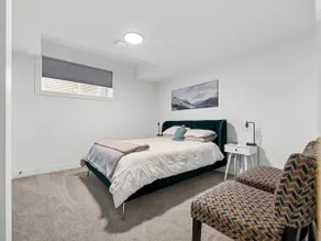2BDR | 3 Beds | Sleeps 4 | Crib | Street Parking - Image 3
