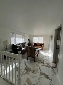 *Beautiful* Sunny West Glenwood Retreat - Image 4
