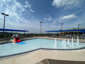 Sweet Retreat -hot tub,fire pit,pet friendly,access to pools ,outdoor games - Image 5