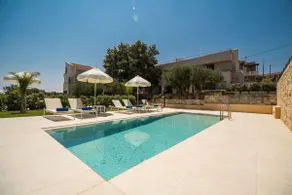 Phaedra - Vacation house with private pool in Kounoupidiana, Crete - Image 2