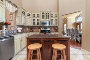 Casa Oasis - Large Home, 1-Acre, Near Trails & Fun - Image 2