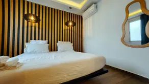 Cozy 1 Bedroom/Living Room Apartment, Lagoon View - Image 2