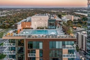 2BR Lakeview Natiivo Austin 24th-Floor - Image 2