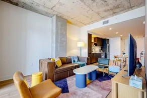 2BR Lakeview Natiivo Austin 24th-Floor - Image 3
