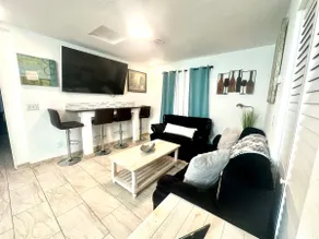 Feel at home ! Only 5 min from the Beach ! - Image 4