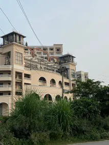 Independent & Luxurious 1 BHK with Private Terrace - Image 4