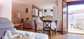Spacious, quiet 1-bedroom apartment, parking, terrace, 5 minutes from the beach - Image 5