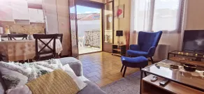 Spacious, quiet 1-bedroom apartment, parking, terrace, 5 minutes from the beach - Image 4