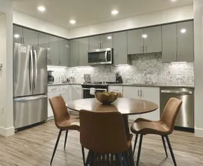 Garage, Elevator, and a Hot Tub - Image 4