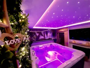 Lodge & Sweety Spa - Image 3