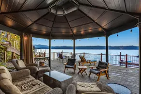 Lakeside Loft with Dock and Stunning Views - Image 4