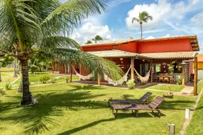Family Retreat | Pool + Beach | 3 Bedrooms - Image 4