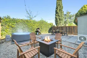 NewRemodel 3BR | HotTub, Yard, King bed, Fast Wifi - Image 2