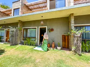 Villa Piatã - Charming Refuge 2 minutes from the sea - Image 2