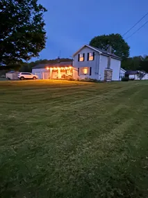 The Devereaux House in EVL NY 6 miles to village - Image 4