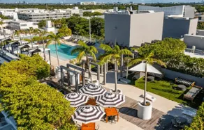 Ocean View Elegance | Rooftop Pool, Beach Access - Image 5