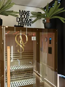Charming room, sauna, jacuzzi, pool table / air conditioning - Image 4
