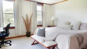 Peaceful retreat in the woods | 3br | King bed - Image 4