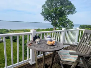 Water Views & Private Tennis Court - Image 2
