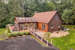 Catskills: Hot Tub, Games & 10 Acres - Image 3
