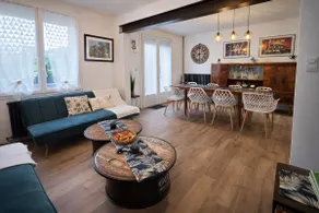 Air-conditioned house • Art Deco 8 people • Terrace - Image 3