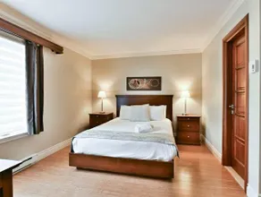 318 - Suite, hot tubs, saunas and pool - Image 5