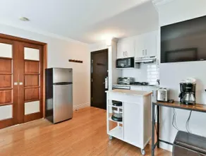 318 - Suite, hot tubs, saunas and pool - Image 3